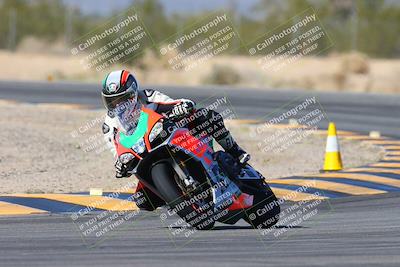 media/Feb-03-2024-SoCal Trackdays (Sat) [[767c60a41c]]/8-Turn 7 (1140am)/